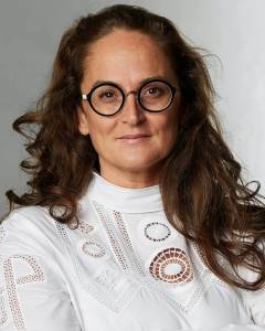 Portrait de Emma Haziza, hydrologue Portrait de Emma Haziza, hydrologue