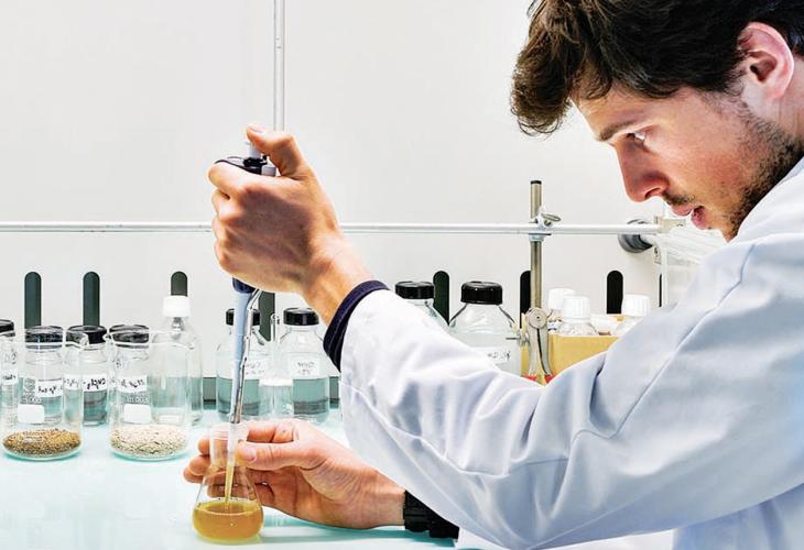 recherche dans un laboratoire